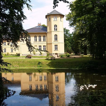Landhaus Schloss Koelzow Kolzow エクステリア 写真