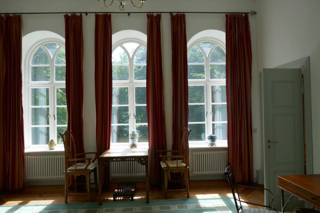 Landhaus Schloss Koelzow Kolzow エクステリア 写真