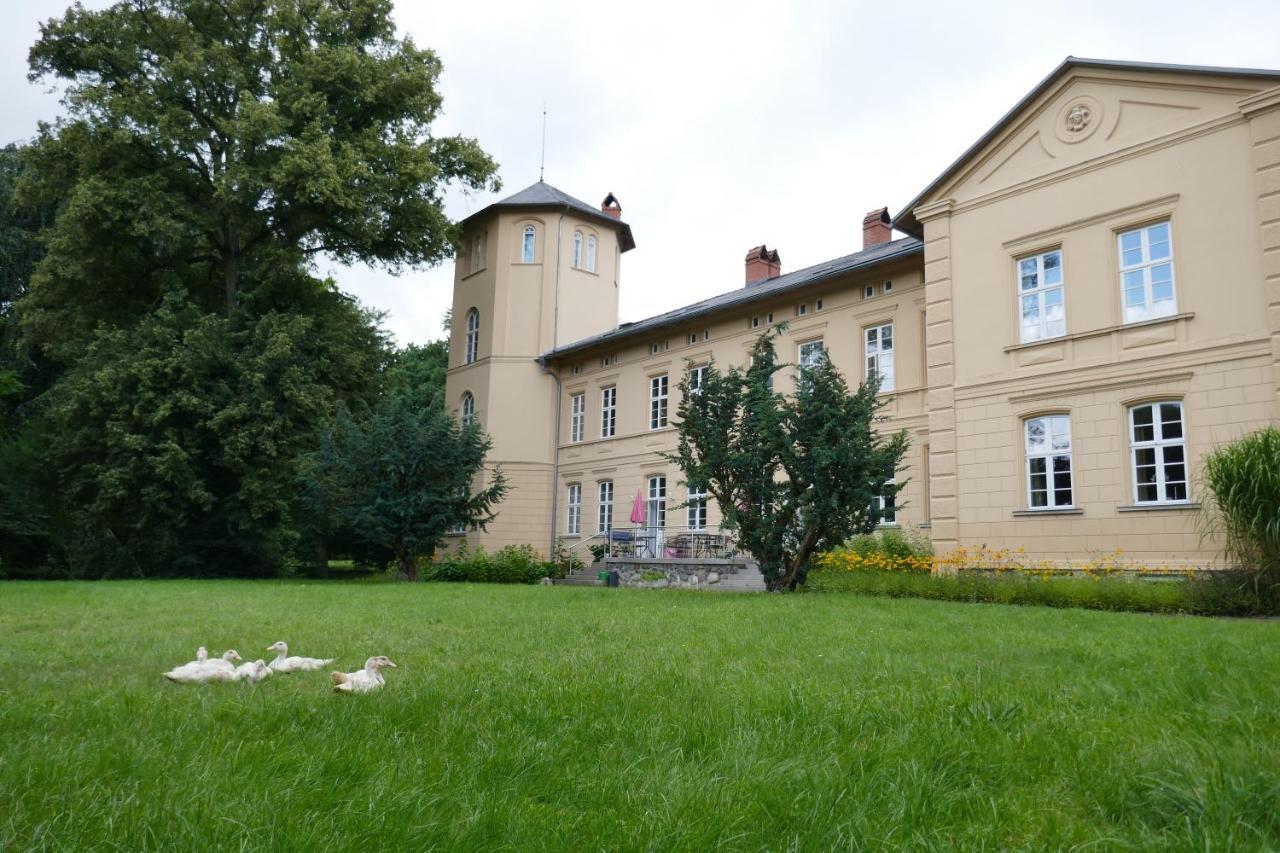 Landhaus Schloss Koelzow Kolzow エクステリア 写真
