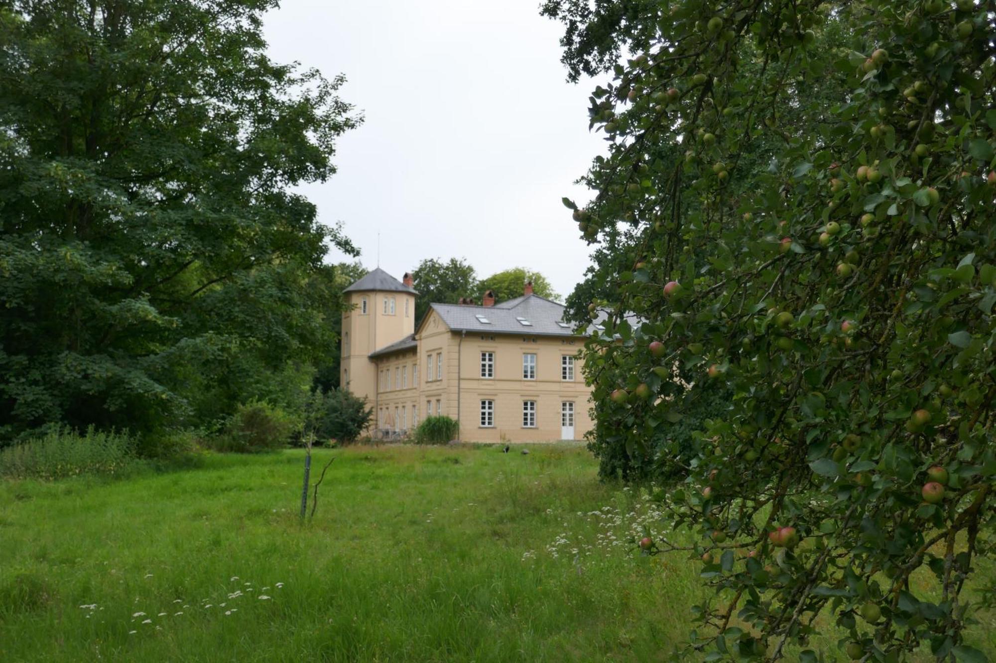 Landhaus Schloss Koelzow Kolzow エクステリア 写真