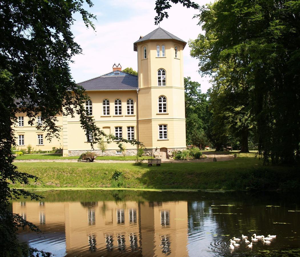Landhaus Schloss Koelzow Kolzow エクステリア 写真